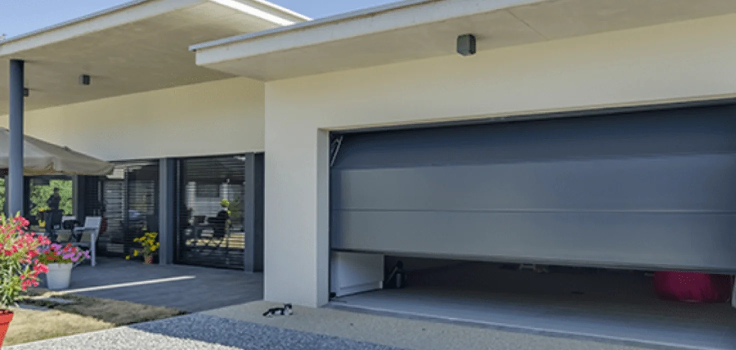 Configuration De Porte De Garage Sectionnelle Sur Mesure