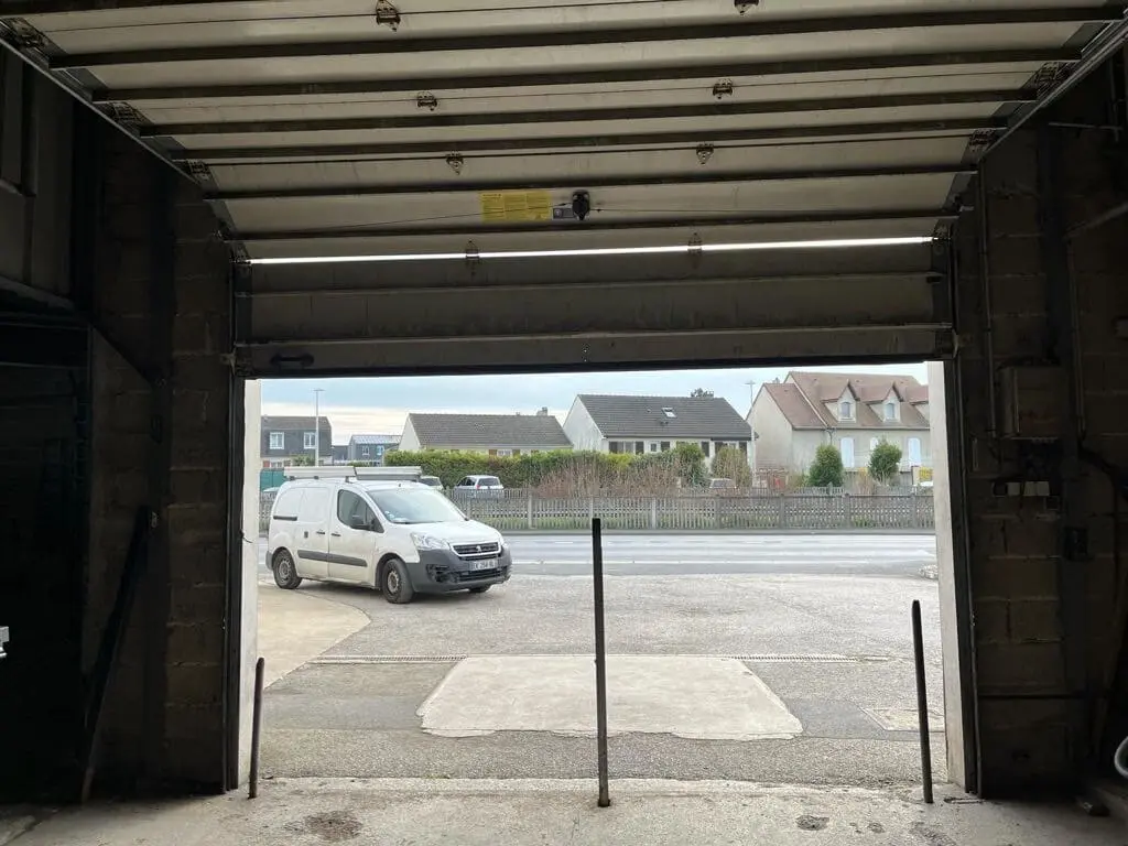 réparation de portes sectionnelles à Choisy-le-Roi