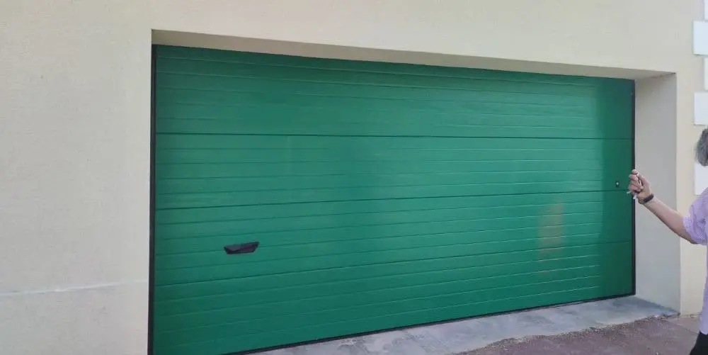 Problèmes courants liés aux portes de garage sectionnelles