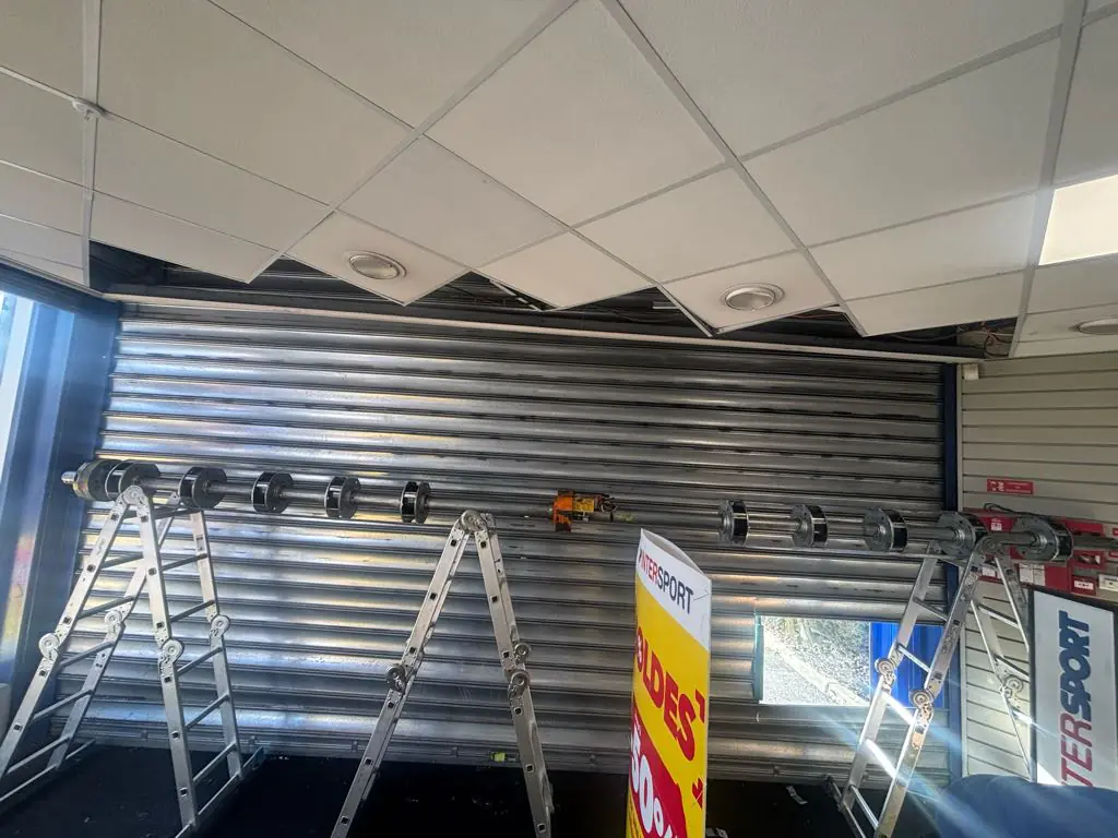 installation-rideau-metallique