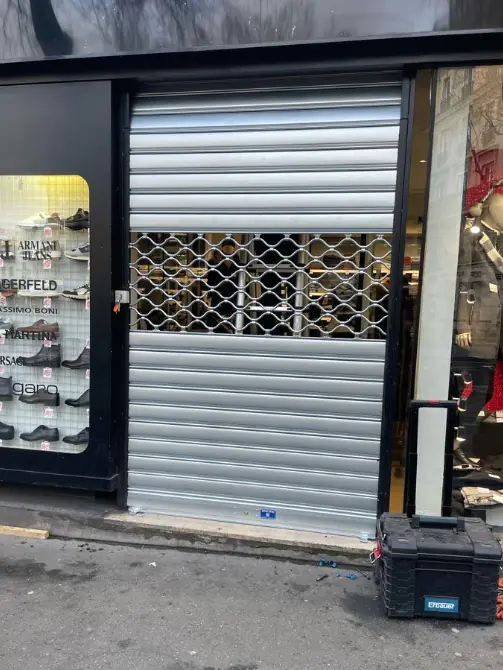 pose-rideau-metallique-a-paris-10