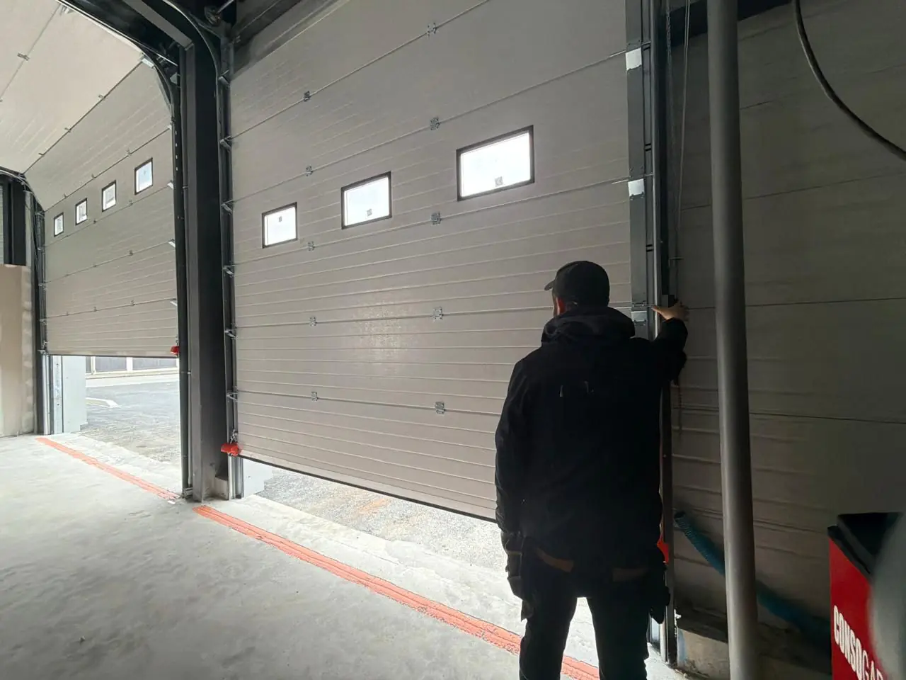 reparation-porte-industrielle