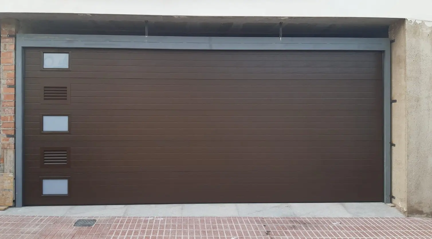 portes de garage hbhs