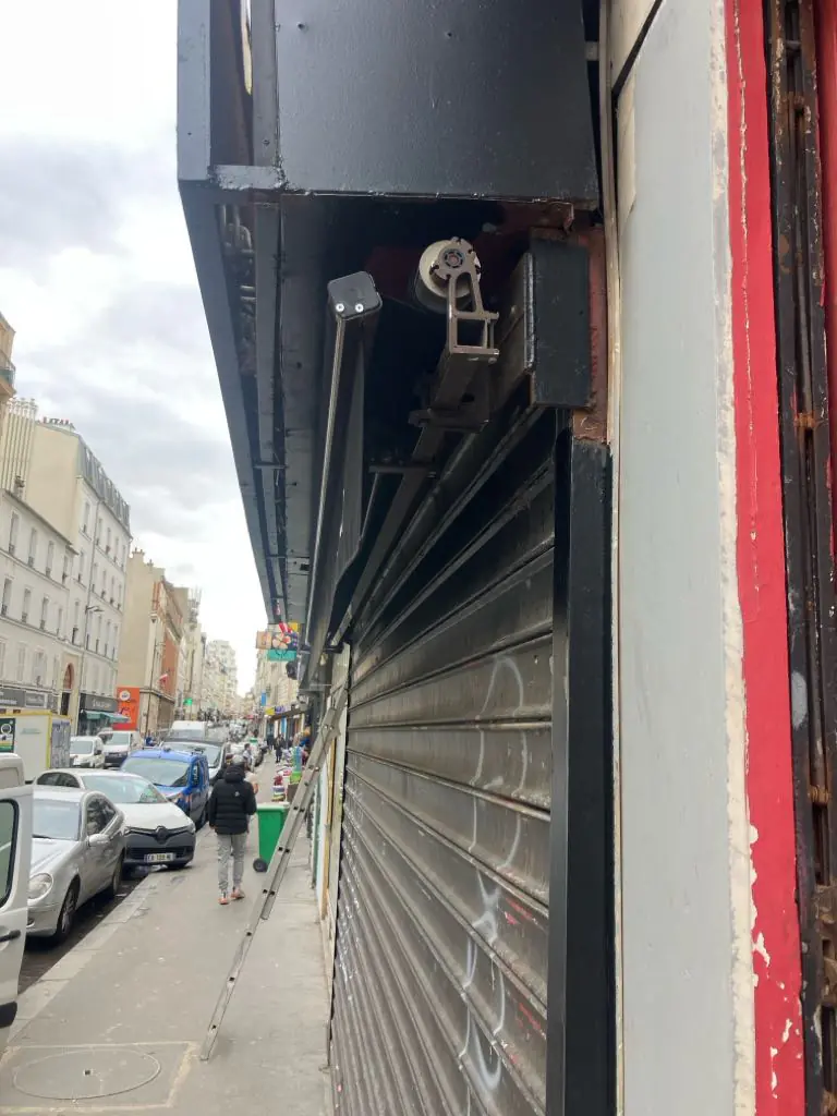 HBHS réparateur de rideaux métalliques à Antony 92160 !