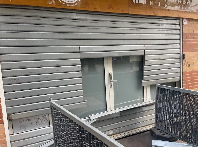 changement-tablier-rideau-metallique-a-paris-12