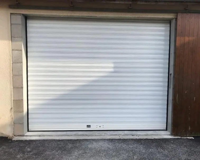 réparation porte garage enroulable paris 4