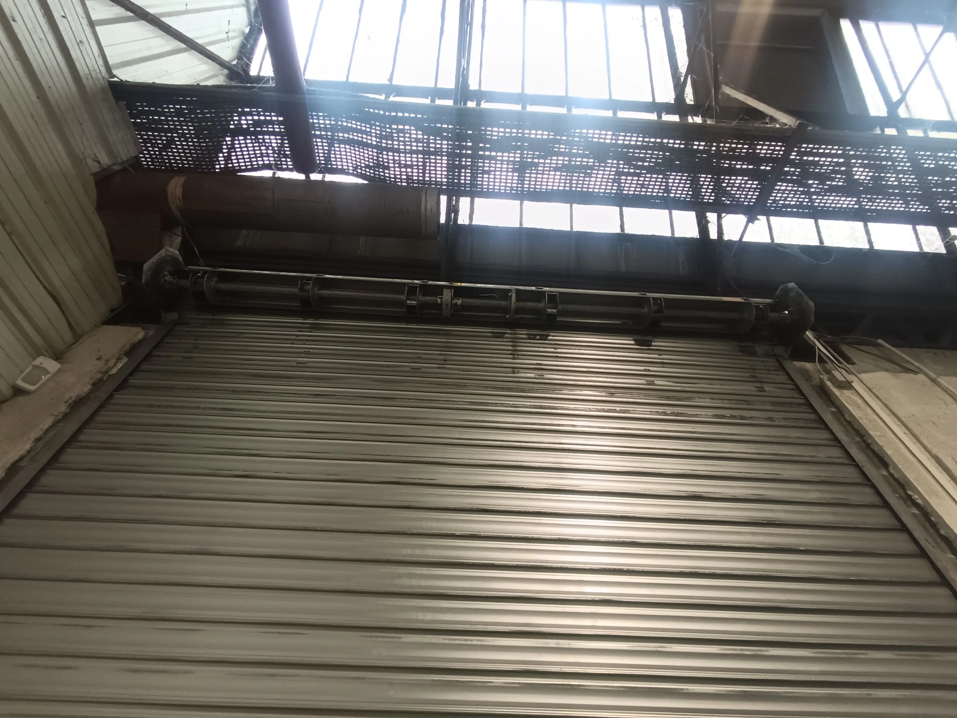 rideau métallique bloqué Clamart (92140)