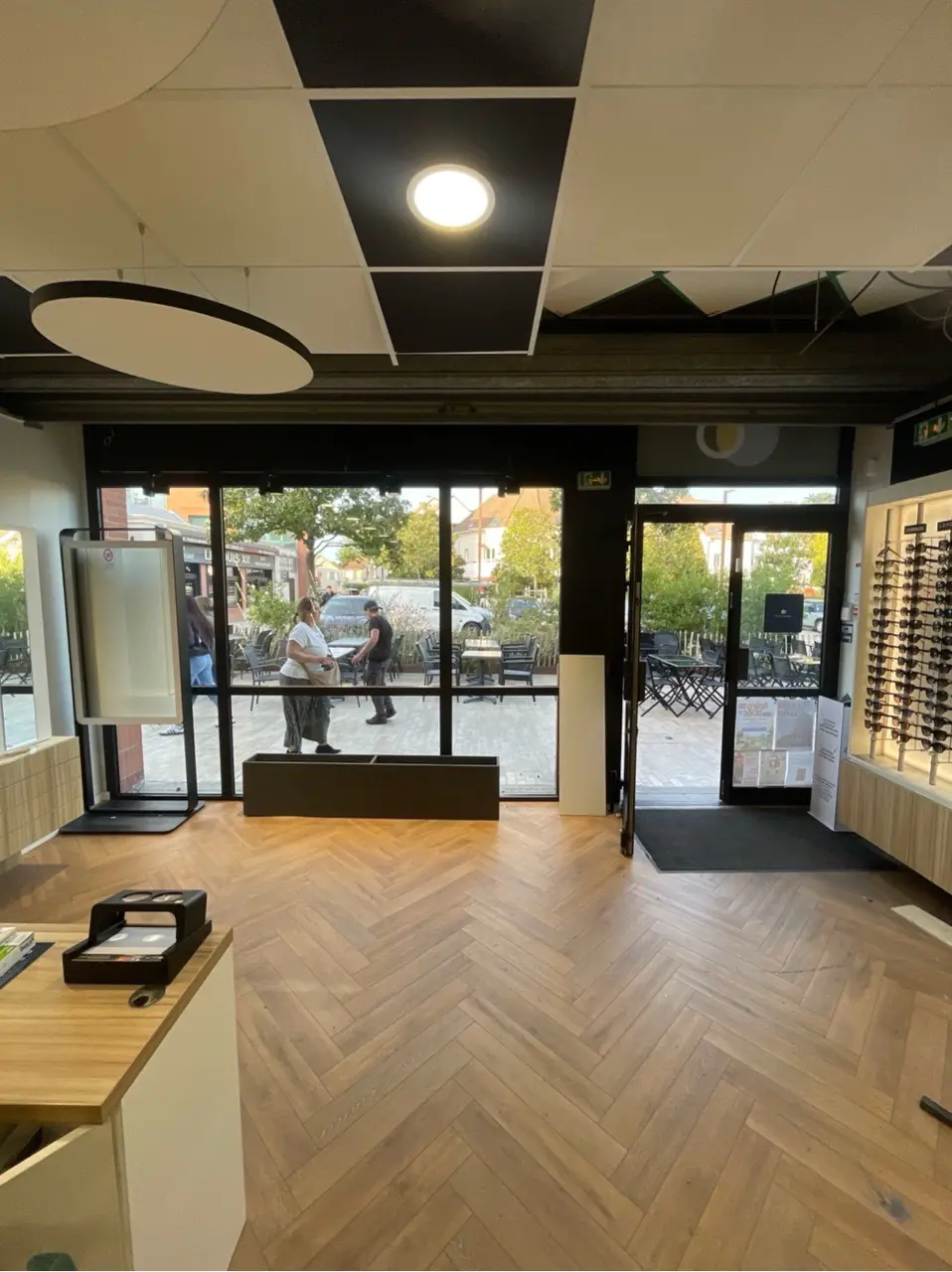 Hbhs-remplacement-axe-motorise-rideau-metallique-rungis apres intervention